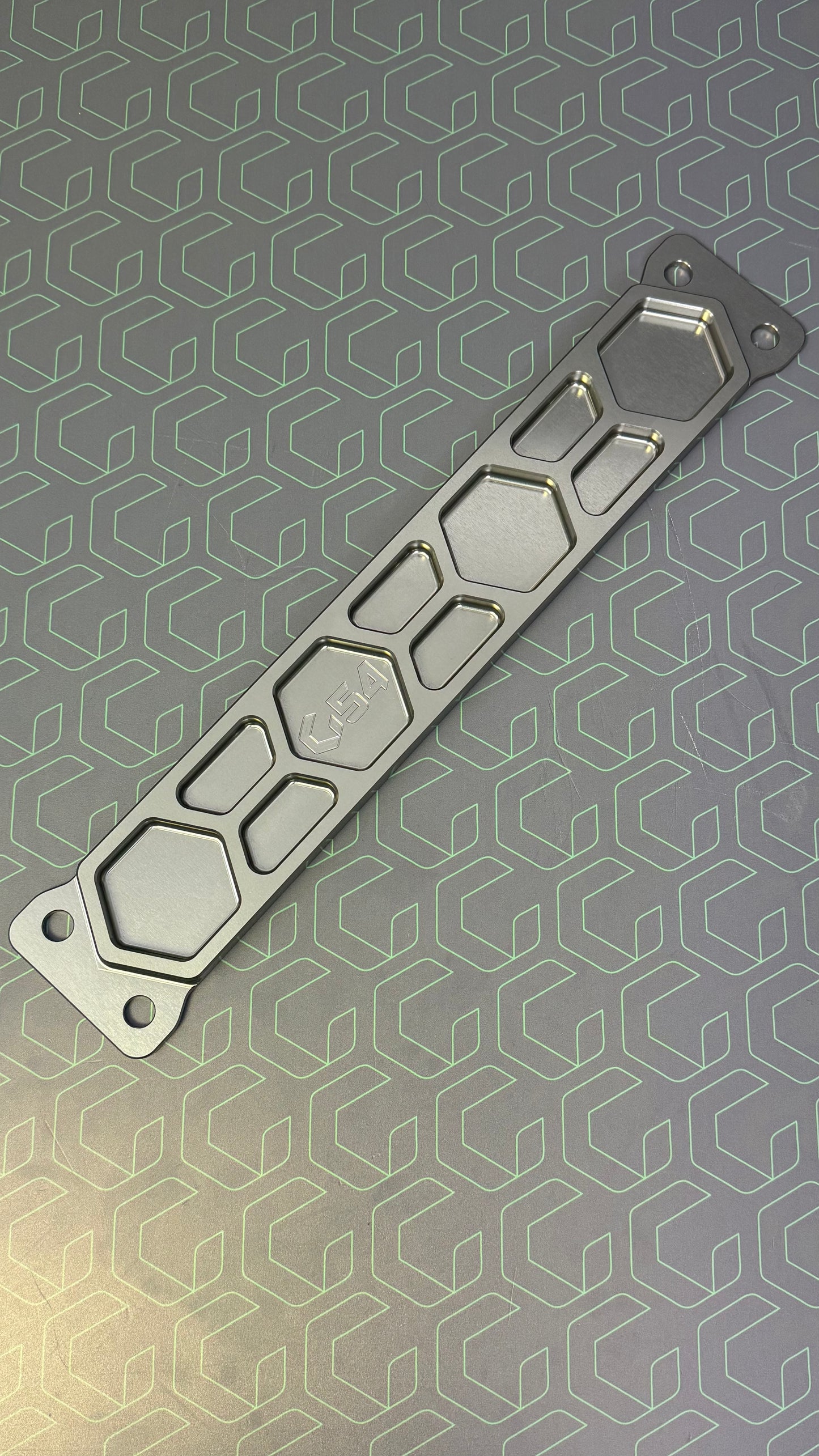 Billet Aluminium Centre Chassis Brace I Audi, Cupra, SEAT, VW A5(PQ35)
