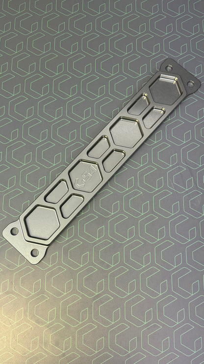 Billet Aluminium Centre Chassis Brace I Audi, Cupra, SEAT, VW A5(PQ35)